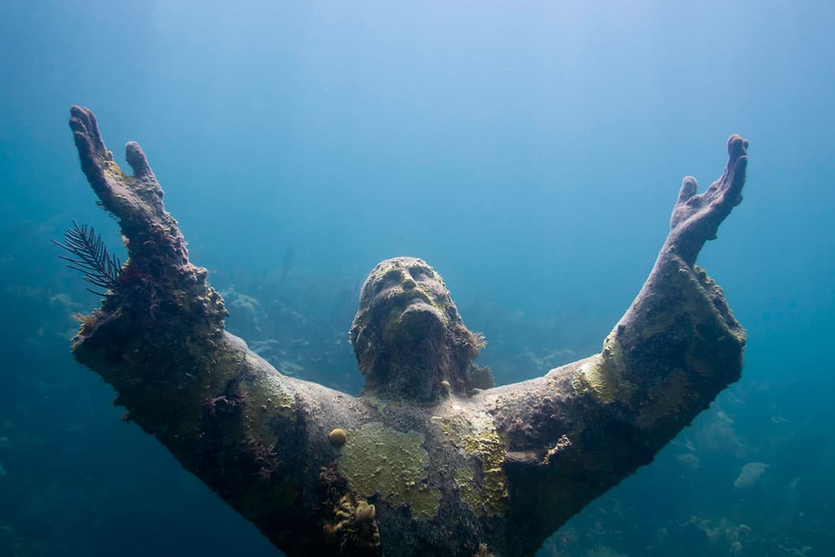 Christ of the Abyss Statue Snorkeling Tour